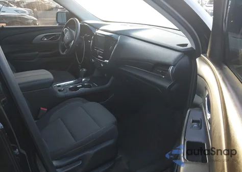 2019 Chevrolet Traverse Ls из США, поврежденный, VIN 1GNERFKW2KJ161681